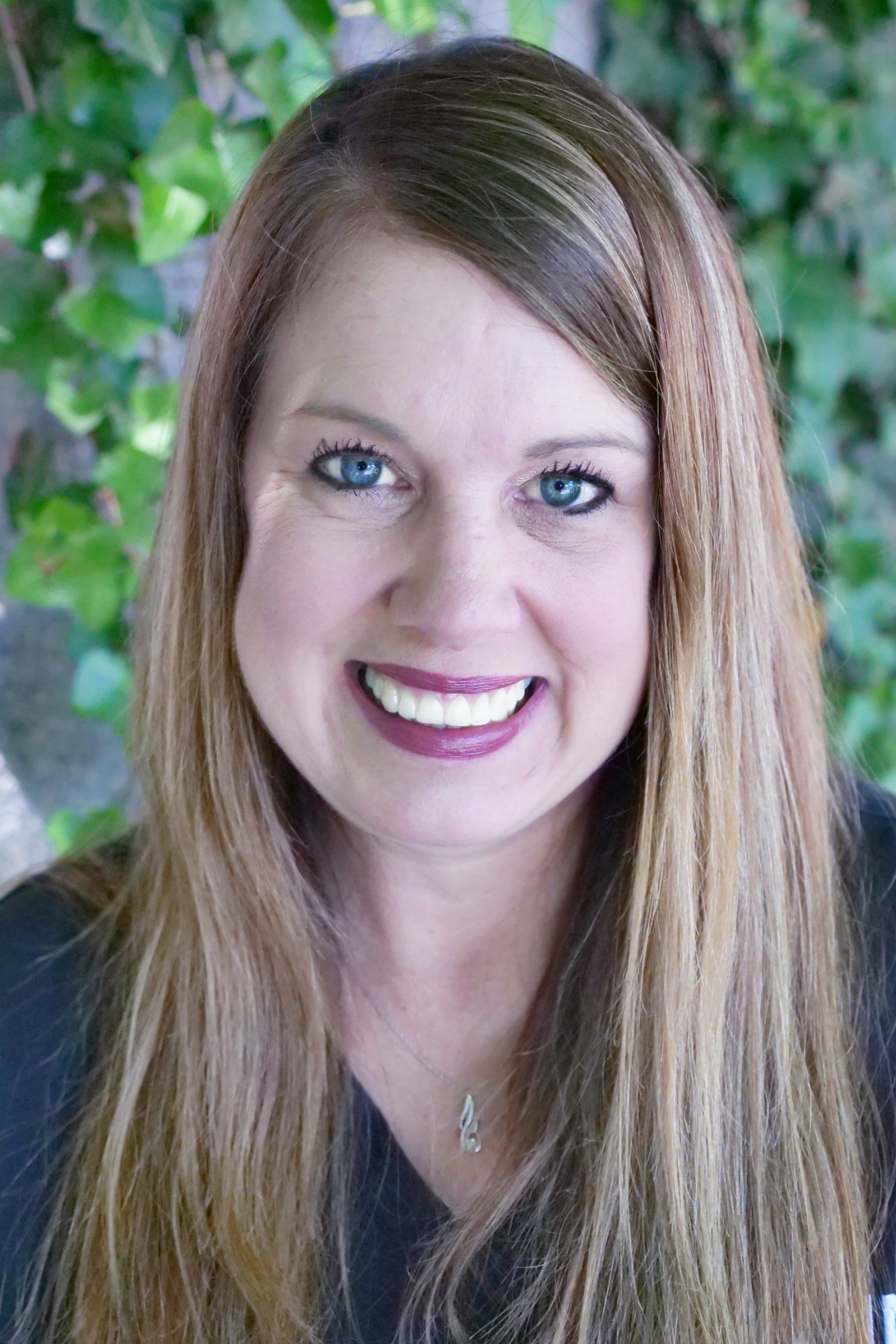 Ollins Orthodontics team headshot