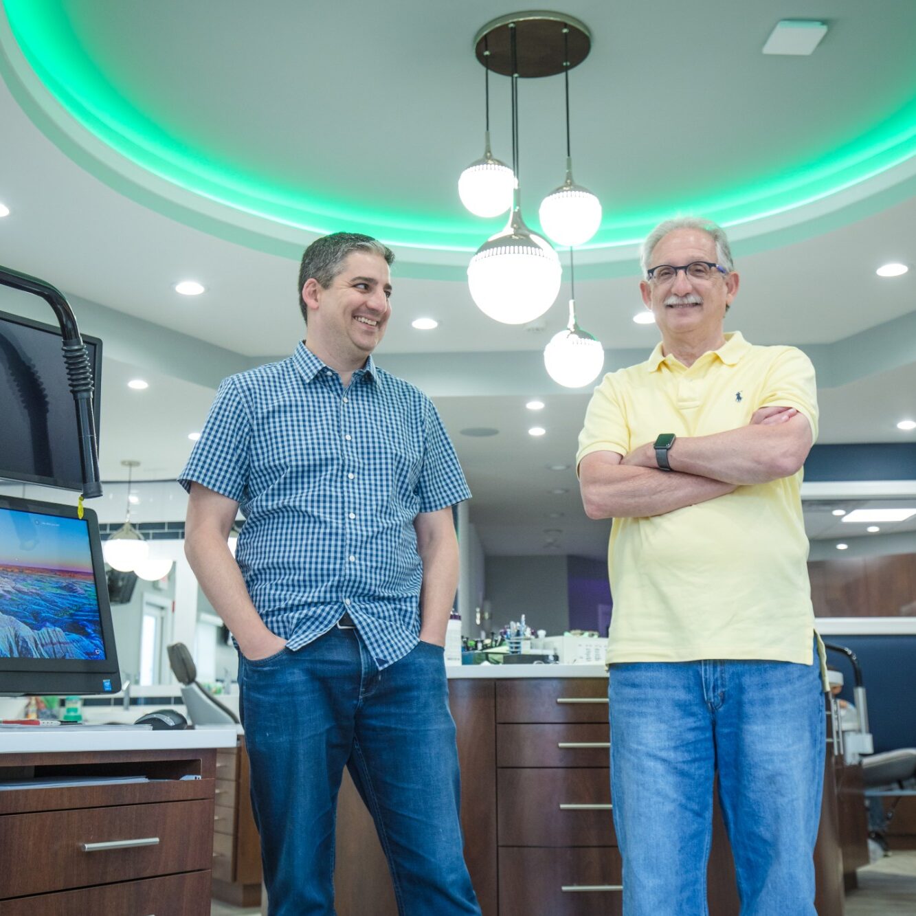 Benefits Of An Orthodontist vs Smile Direct Club